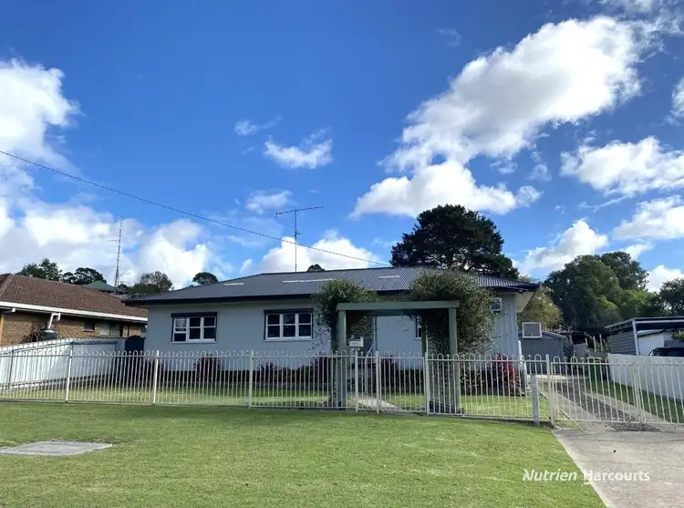 55 Shiels Terrace, Casterton VIC 3311