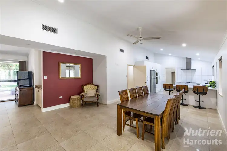 55 De Havilland Drive