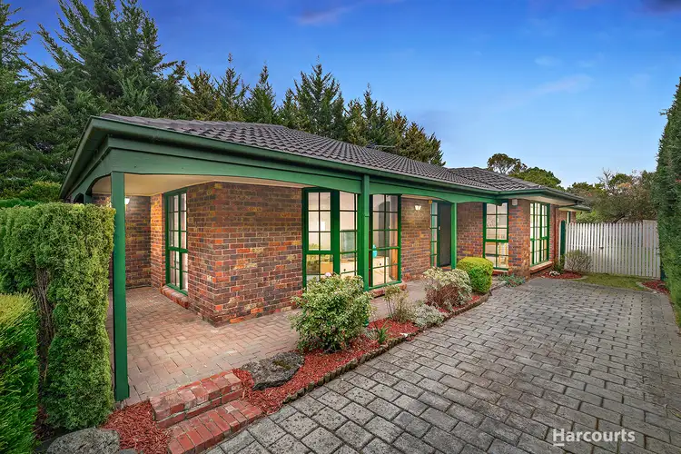 11 Pine Lodge Court, Templestowe VIC 3106