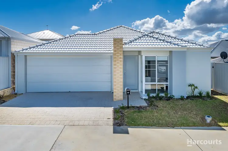 26 Sandpatch Parkway, Eglinton WA 6034