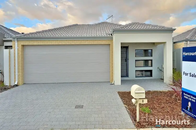8 Vamoose Way, Meadow Springs WA 6210
