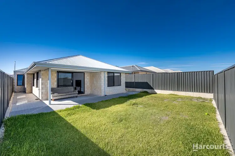 45 Kingfisher Road, Eglinton WA 6034