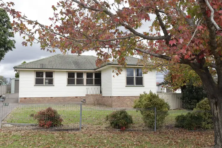 129 Naas Street, Tenterfield NSW 2372