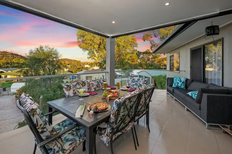 4 Amadeus Place, Desert Springs NT 870
