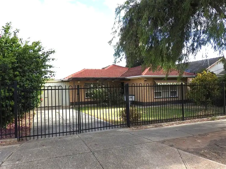 23 Windsor Avenue