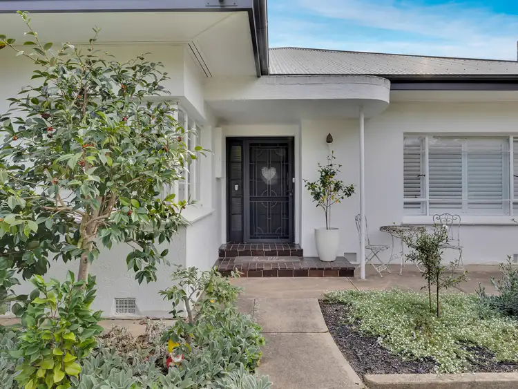 Second view of Homely house listing, 8 Harper Street, Wangaratta VIC 3677