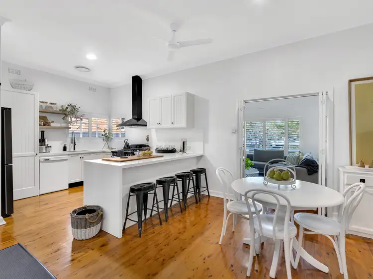 Fourth view of Homely house listing, 8 Harper Street, Wangaratta VIC 3677