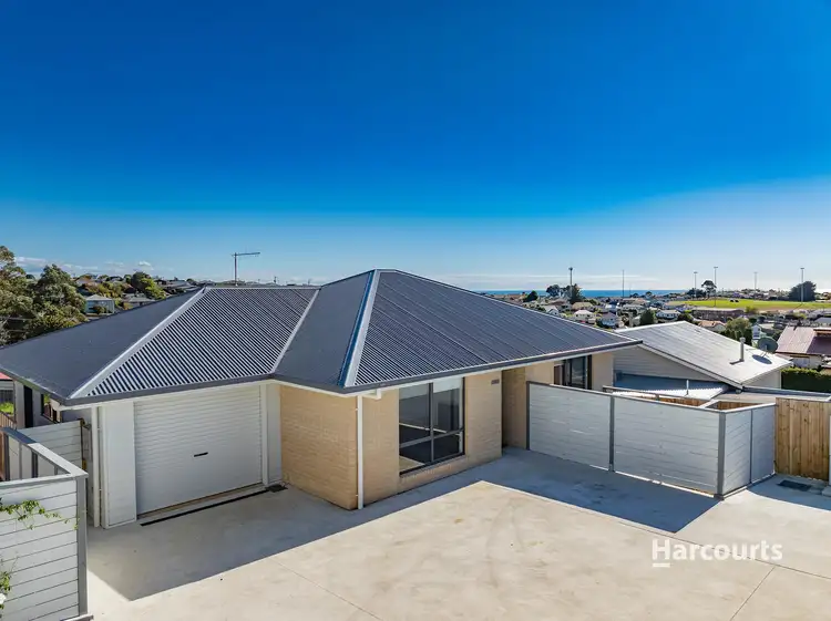 Second view of Homely villa listing, 3/14 Hayes Street, Hillcrest TAS 7320