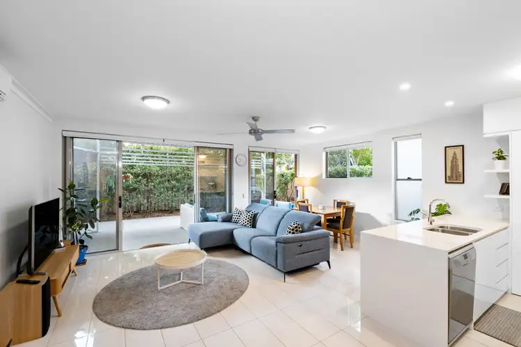 Second view of Homely apartment listing, 2/441 Hawthorne Road, Bulimba QLD 4171