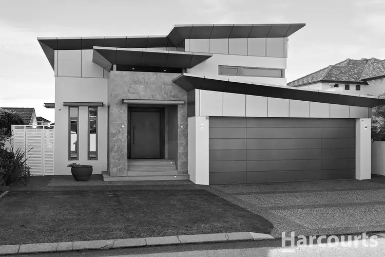 4 Finistere Island Retreat, Halls Head WA 6210