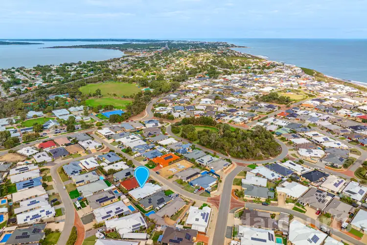 Fourth view of Homely house listing, 7 Dichondra Pass, Halls Head WA 6210