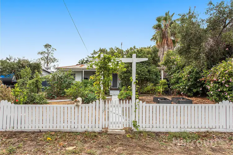 22 Nesbit Road, Greenfields WA 6210