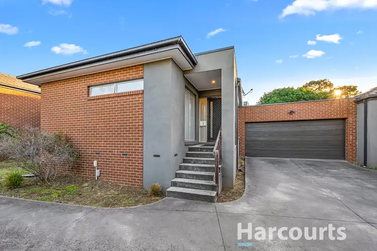 2/10 Surrey Court, Bayswater VIC 3153