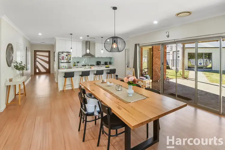 Second view of Homely house listing, 3 Davidson Court, Horsham VIC 3400