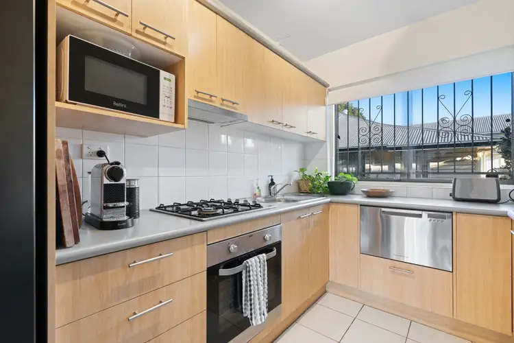 Fourth view of Homely unit listing, 2/8 Gregory Street, Clayfield QLD 4011