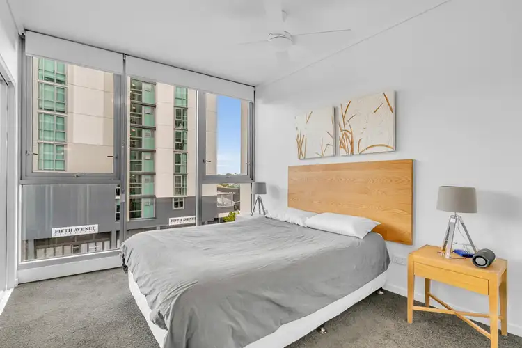 Third view of Homely unit listing, 10313/8 Harbour Road, Hamilton QLD 4007