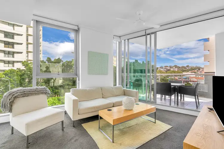 Fifth view of Homely unit listing, 10313/8 Harbour Road, Hamilton QLD 4007