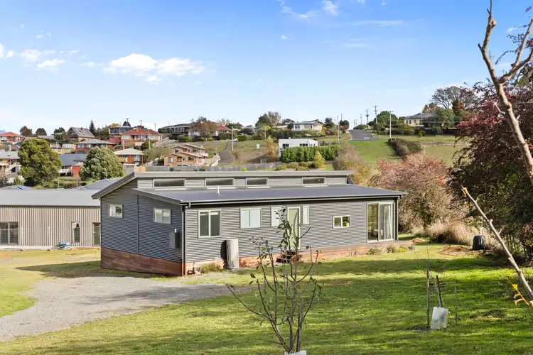 78 West Barrack Street, Deloraine TAS 7304
