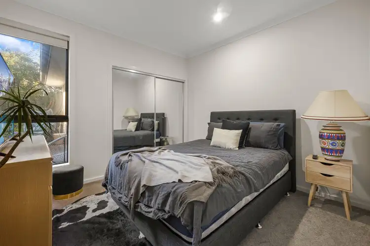 Fifth view of Homely house listing, 2/15 Talbot Grove, Mccrae VIC 3938