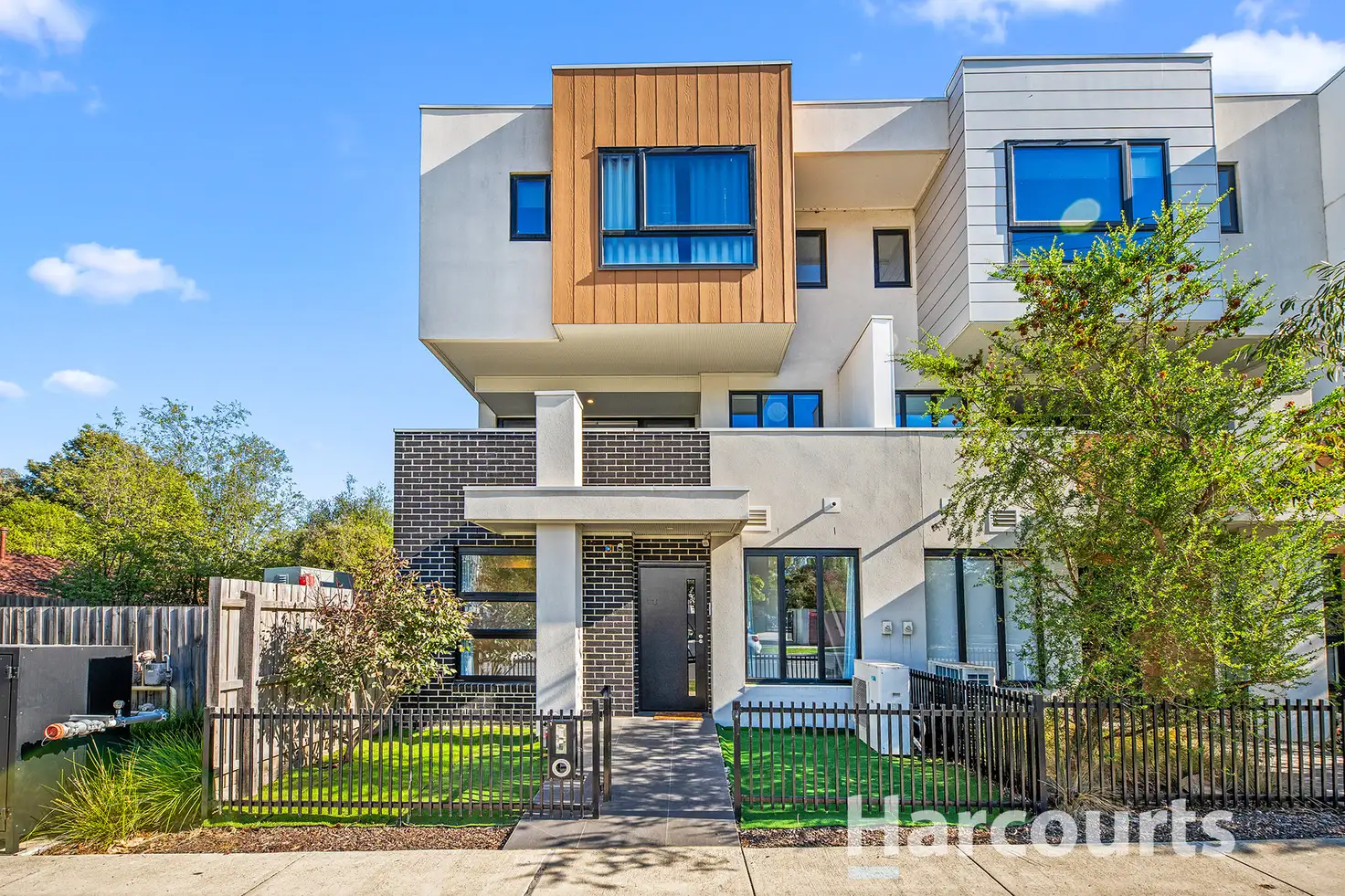 Main view of Homely house listing, 1/127 Tyner Road, Wantirna South VIC 3152