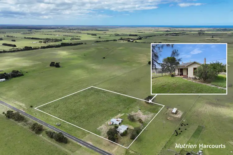 77 Cherry Tree Road, Woodside VIC 3874