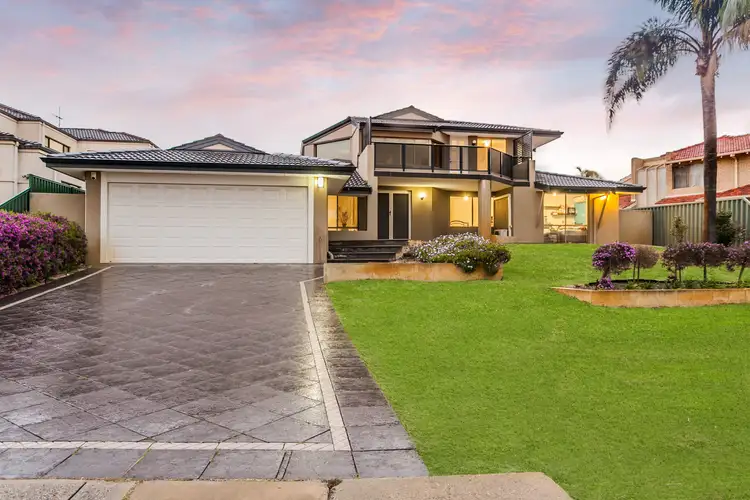 60 Whitfeld Terrace, Winthrop WA 6150