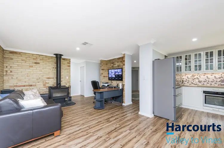 Seventh view of Homely house listing, 86 Hereford Way, Lower Chittering WA 6084
