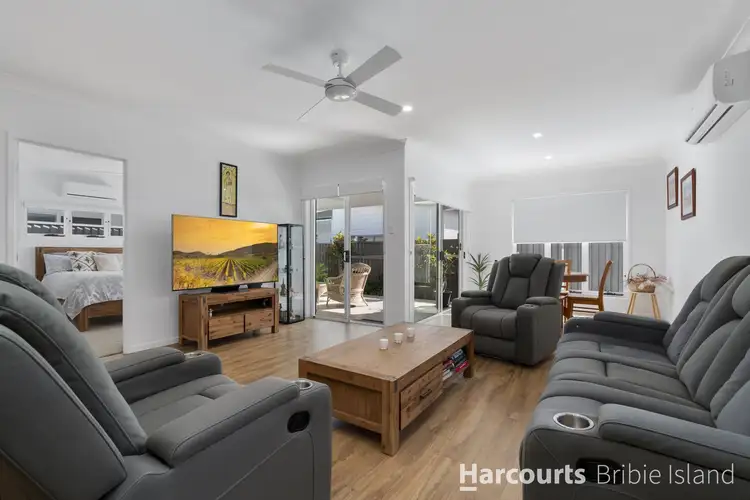Third view of Homely villa listing, 19/2 Spinnaker Drive, Sandstone Point QLD 4511