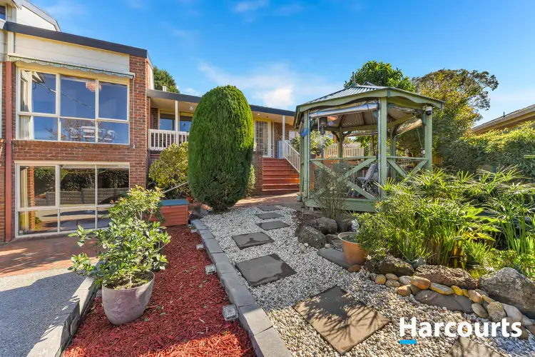 Second view of Homely house listing, 8 Stevenage Court, Vermont South VIC 3133