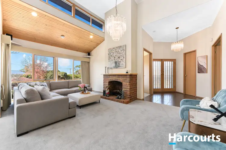 Third view of Homely house listing, 8 Stevenage Court, Vermont South VIC 3133