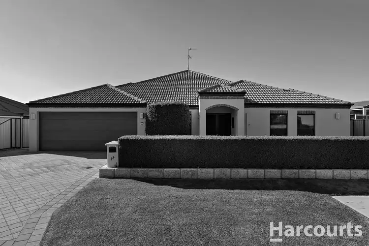 14 Portrush Parade, Meadow Springs WA 6210