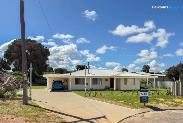 4 Dent Court, Port Denison WA 6525