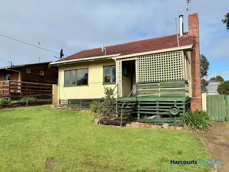 13 Mitchell Avenue, Boyup Brook WA 6244