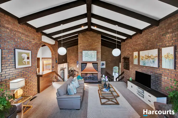 Second view of Homely house listing, 21 Tullimbar Circuit, Vermont South VIC 3133