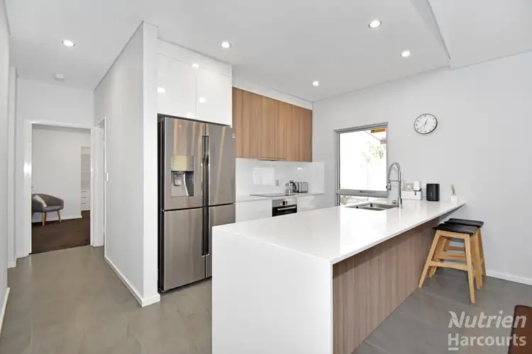 Sixth view of Homely unit listing, 1/6 Winnecke Avenue, East Side NT 870
