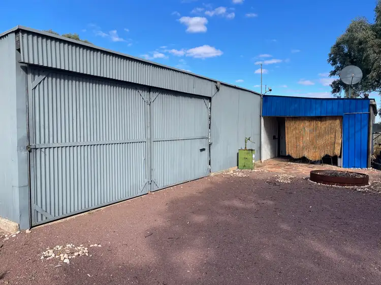 24 Eyre Highway, Wudinna SA 5652