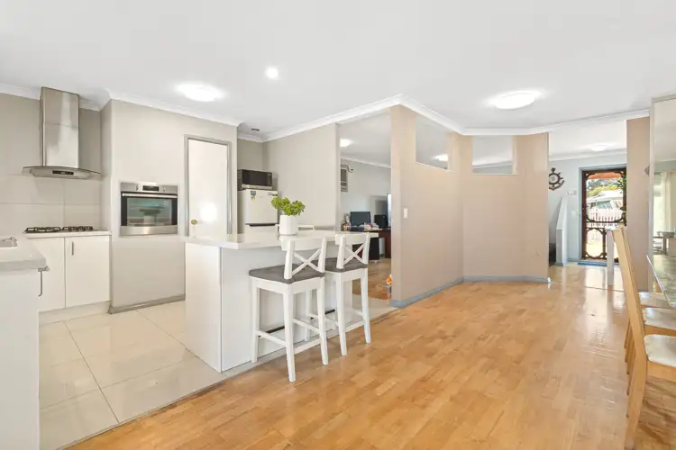 Fifth view of Homely house listing, 2 Jefferson Drive, Marangaroo WA 6064