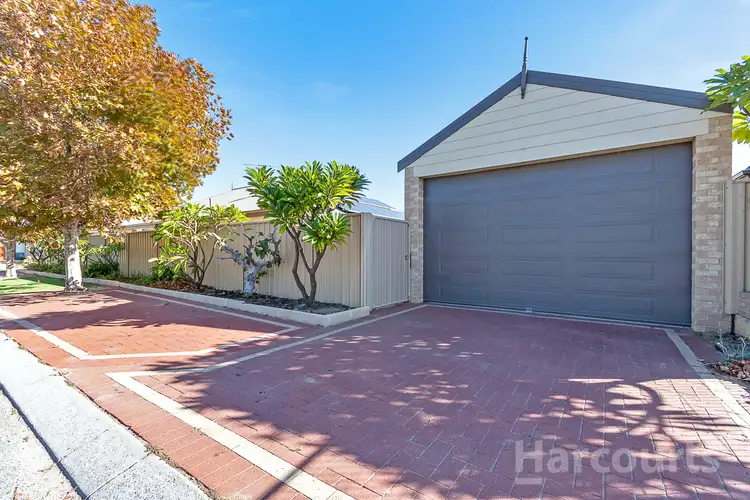 Second view of Homely house listing, 19 Bonannella Entrance, Sinagra WA 6065