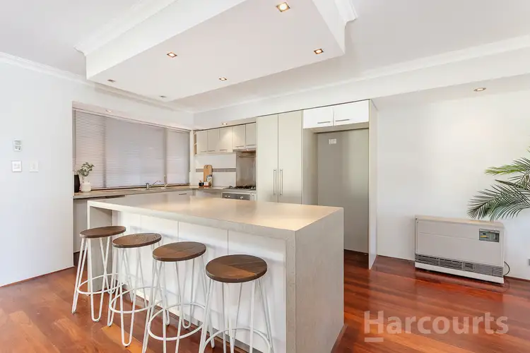 Main view of Homely house listing, 4 Logue Court, Heathridge WA 6027