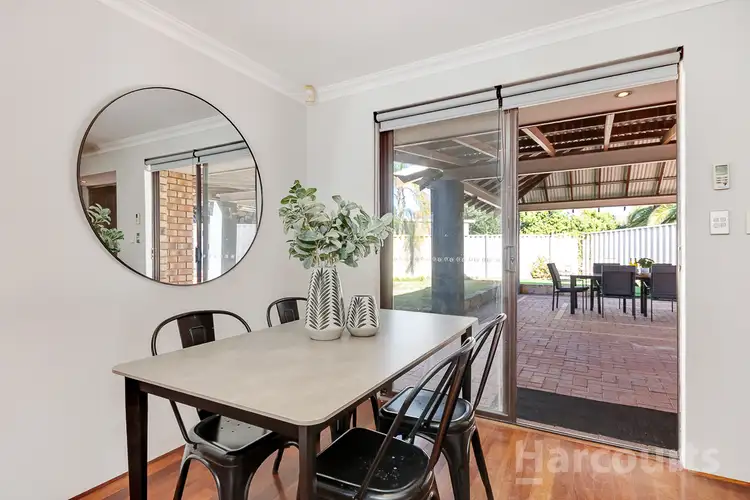 Sixth view of Homely house listing, 4 Logue Court, Heathridge WA 6027
