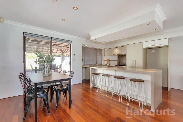 Seventh view of Homely house listing, 4 Logue Court, Heathridge WA 6027