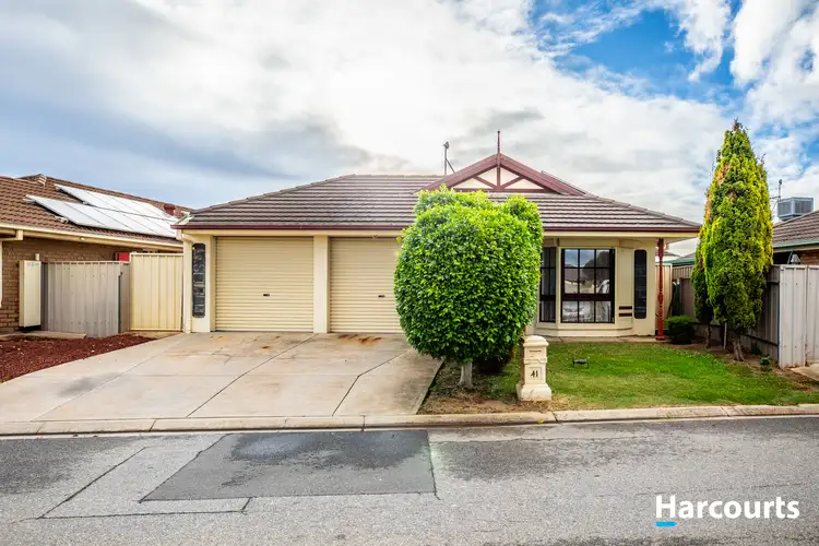 41 Emerald Parade