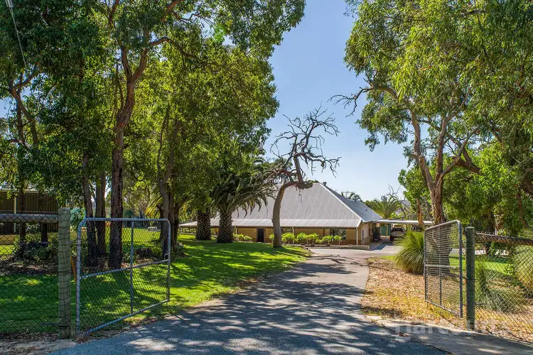 10 Gibbs Road, Nowergup WA 6032