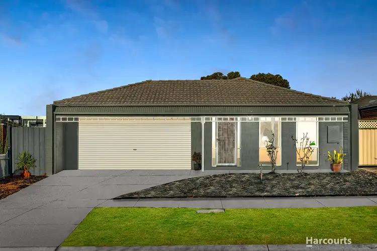 16 Gellion Place, Roxburgh Park VIC 3064