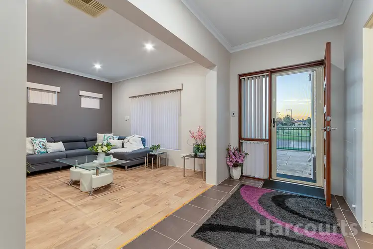 Fifth view of Homely house listing, 2 Strabane Green, Ridgewood WA 6030