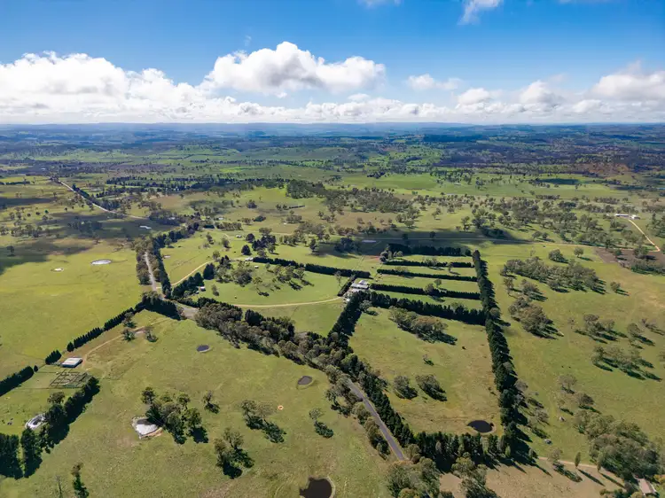 543 Aberbaldie Road, Walcha NSW 2354