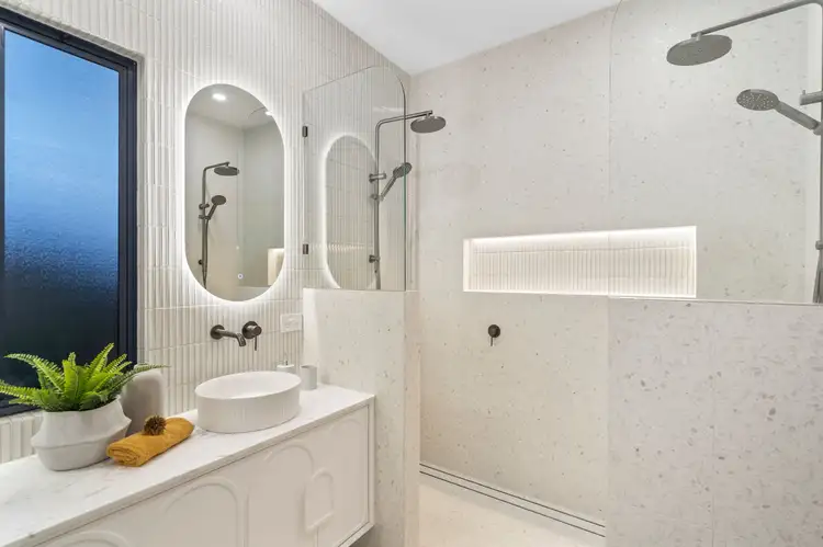 Fifth view of Homely semi-detached listing, 1/6 Banksia Broadway, Burleigh Heads QLD 4220
