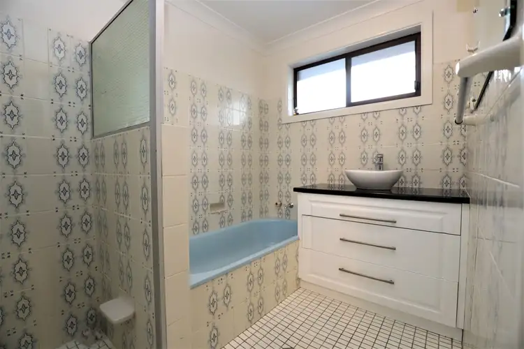 Sixth view of Homely house listing, 6 Lawrence Street, Cootamundra NSW 2590