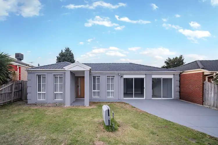 Second view of Homely house listing, 14 Garonne Circuit, Roxburgh Park VIC 3064