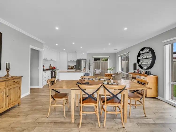 Fifth view of Homely townhouse listing, 6 Dalwhinnie Drive, Wangaratta VIC 3677